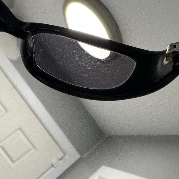 Black Flys Honey Fly Sunglasses Black Frame Only  Scratched Lenses main image 5